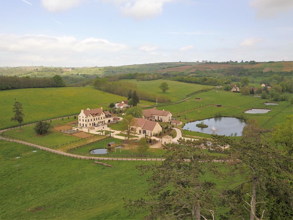 Domaine De Rymska & Spa - Relais & Chateaux Saint-Jean-de-Trezy Exterior photo